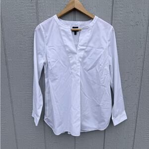 TALBOTS nwot crisp white v neck non-iron stretch cotton tunic top blouse